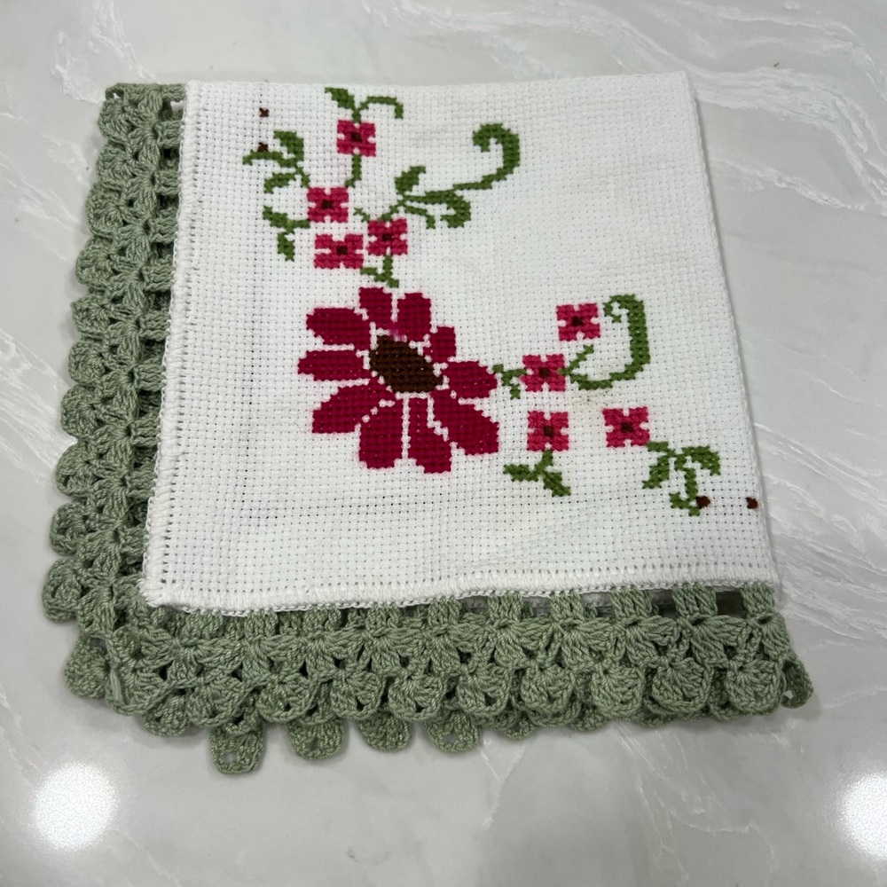 Hand made Floral Embroidered Green Crochet Edge Tablecloth Cottagecore